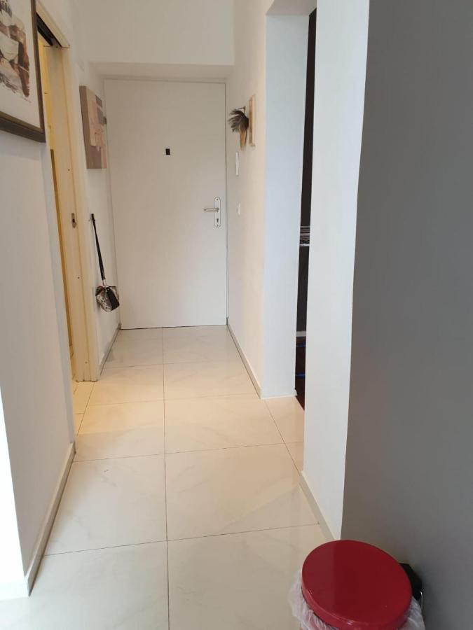 Deluxe Apartment 5P Mm A Виена Екстериор снимка
