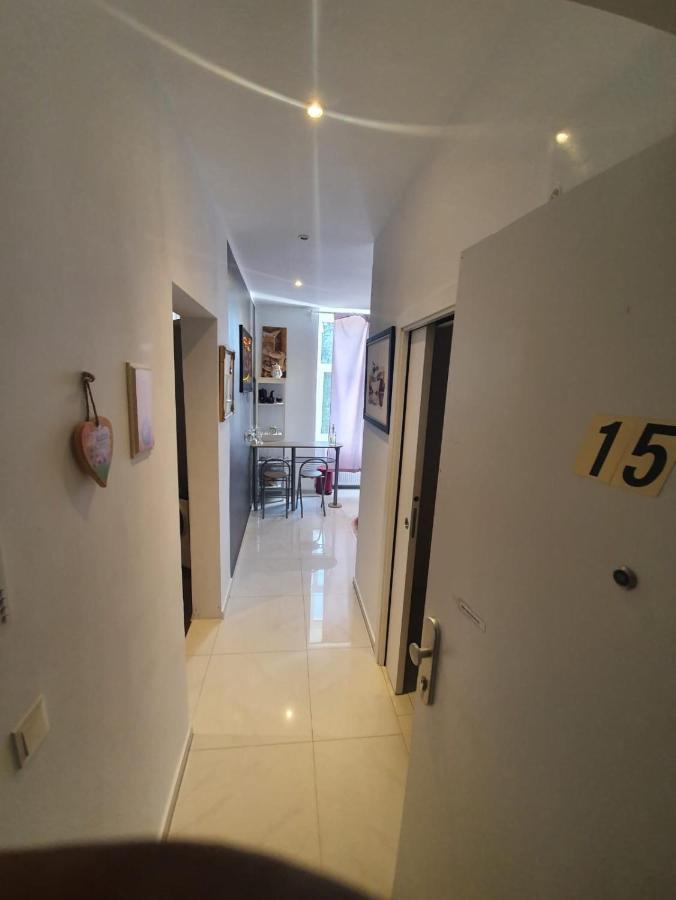Deluxe Apartment 5P Mm A Виена Екстериор снимка